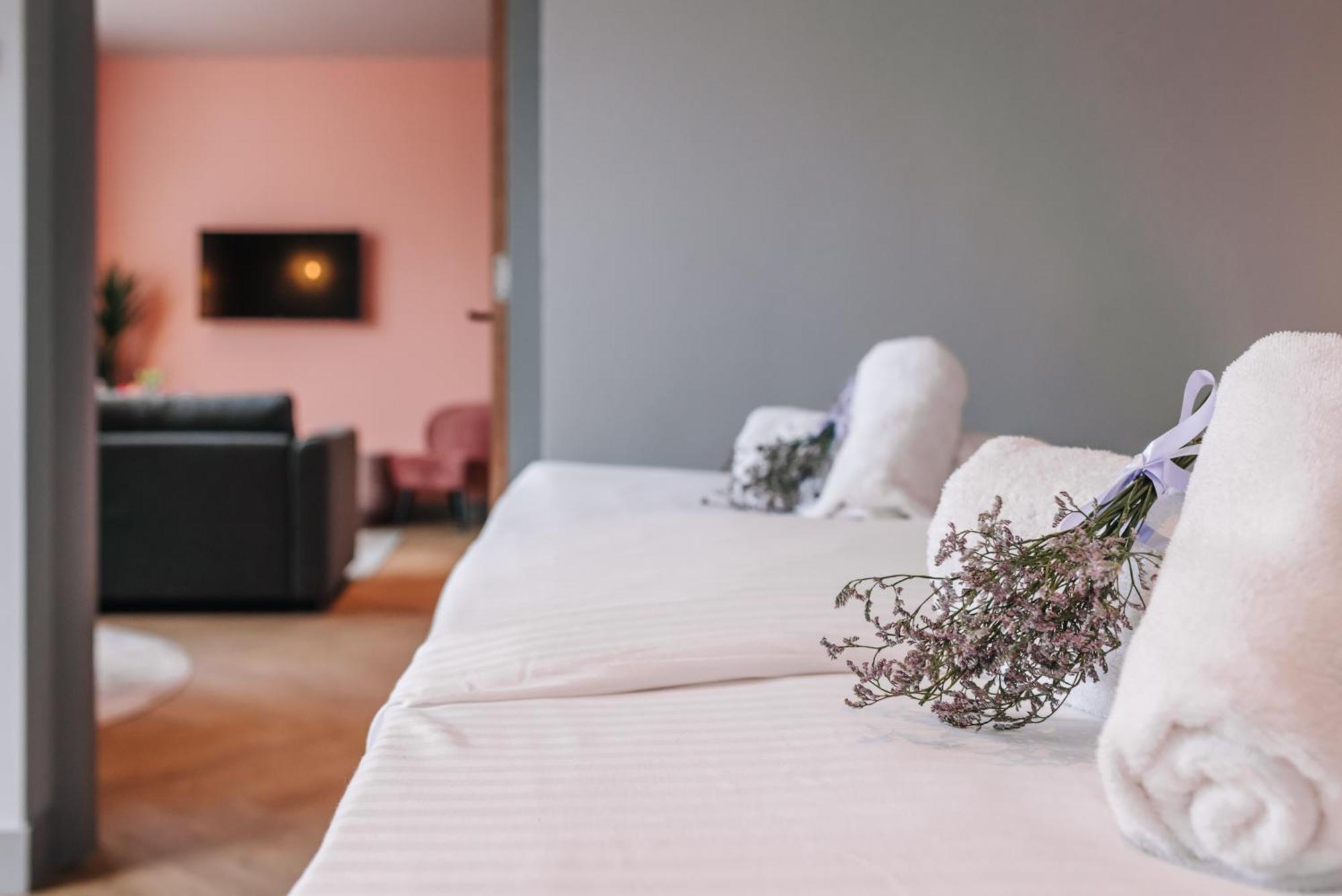 Hotel Keur - Apartments Зандфорт Экстерьер фото