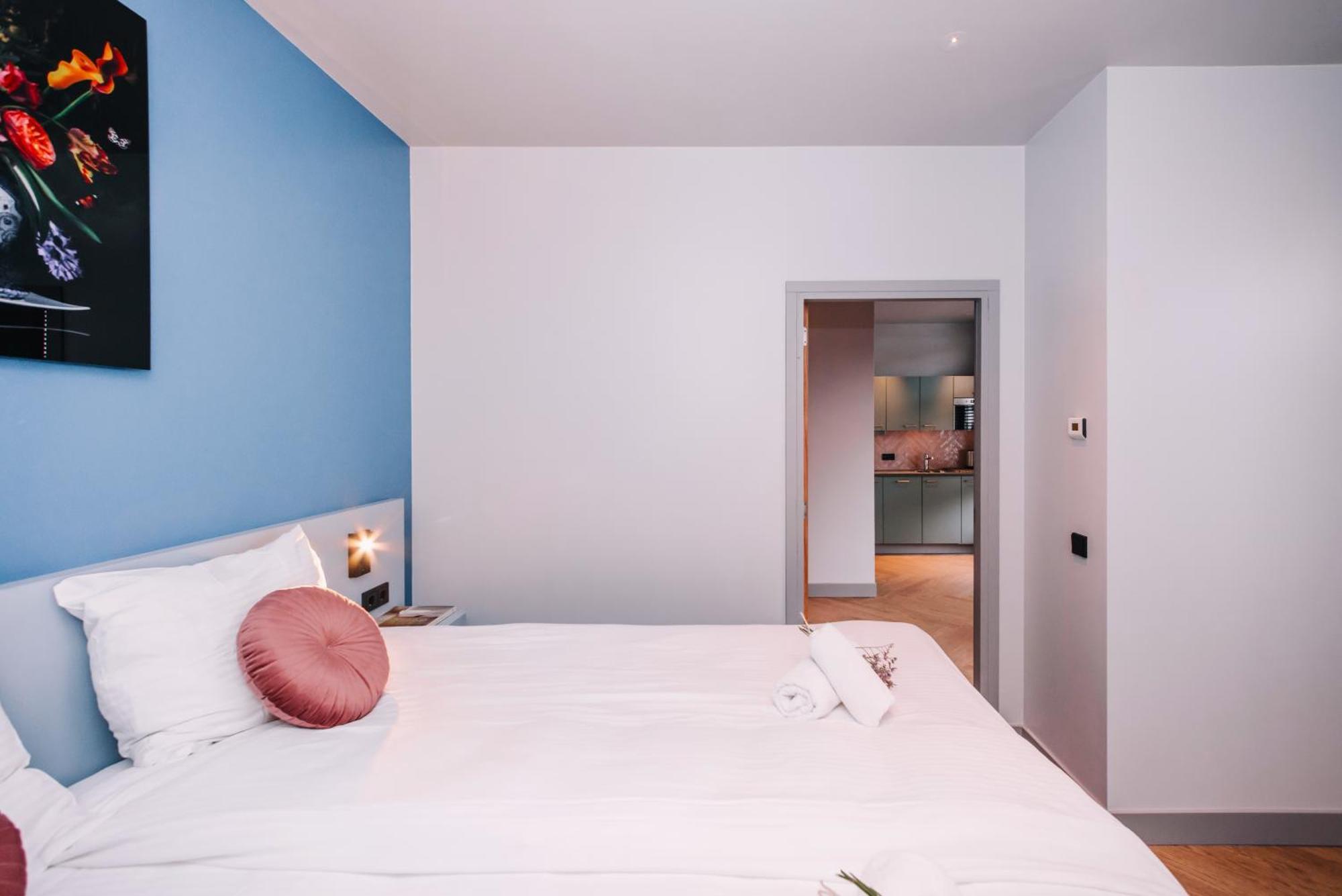 Hotel Keur - Apartments Зандфорт Экстерьер фото